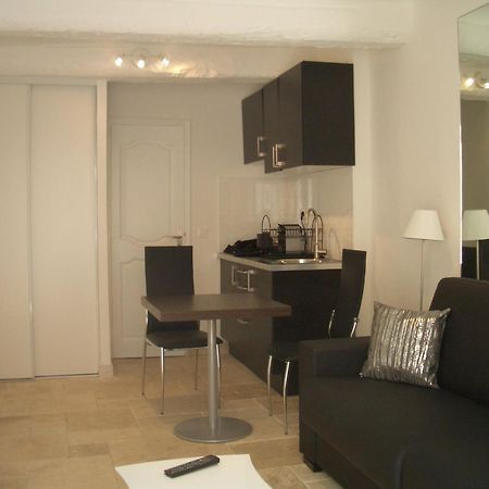 Appartement 3 Studios Centre Ville Saint Tropez Avec Parking Exterior photo